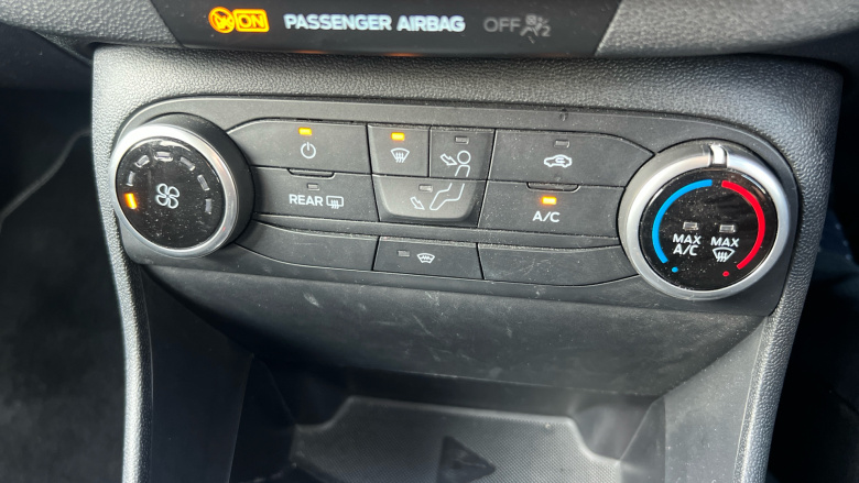 Ford Fiesta 1.0 EcoBoost Titanium 5dr Petrol Hatchback